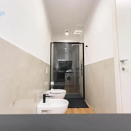 Imbriani 2 Tirabora Short Rent Appartement Triëst Buitenkant foto